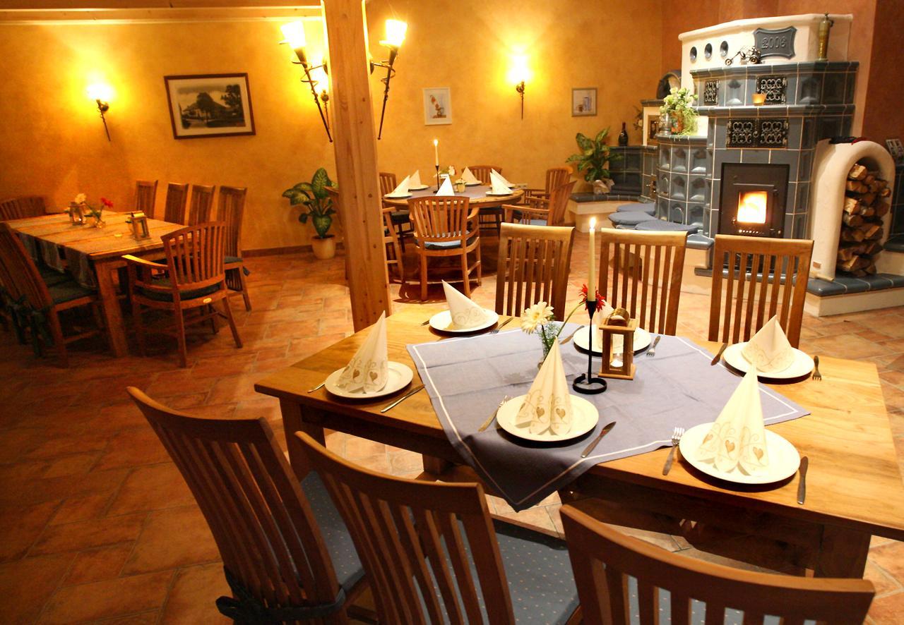 Landhotel "Lichte Aue" Lichtenau Stutzengrun 外观 照片