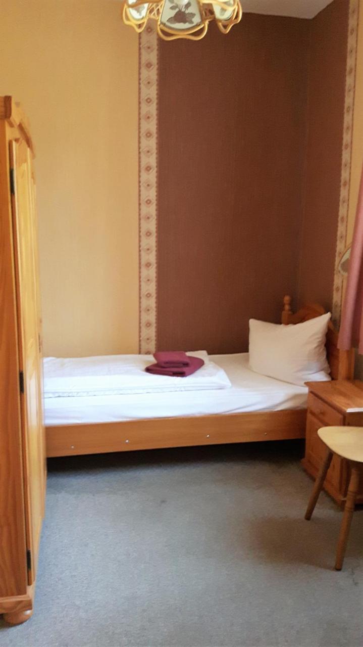 Landhotel "Lichte Aue" Lichtenau Stutzengrun 外观 照片