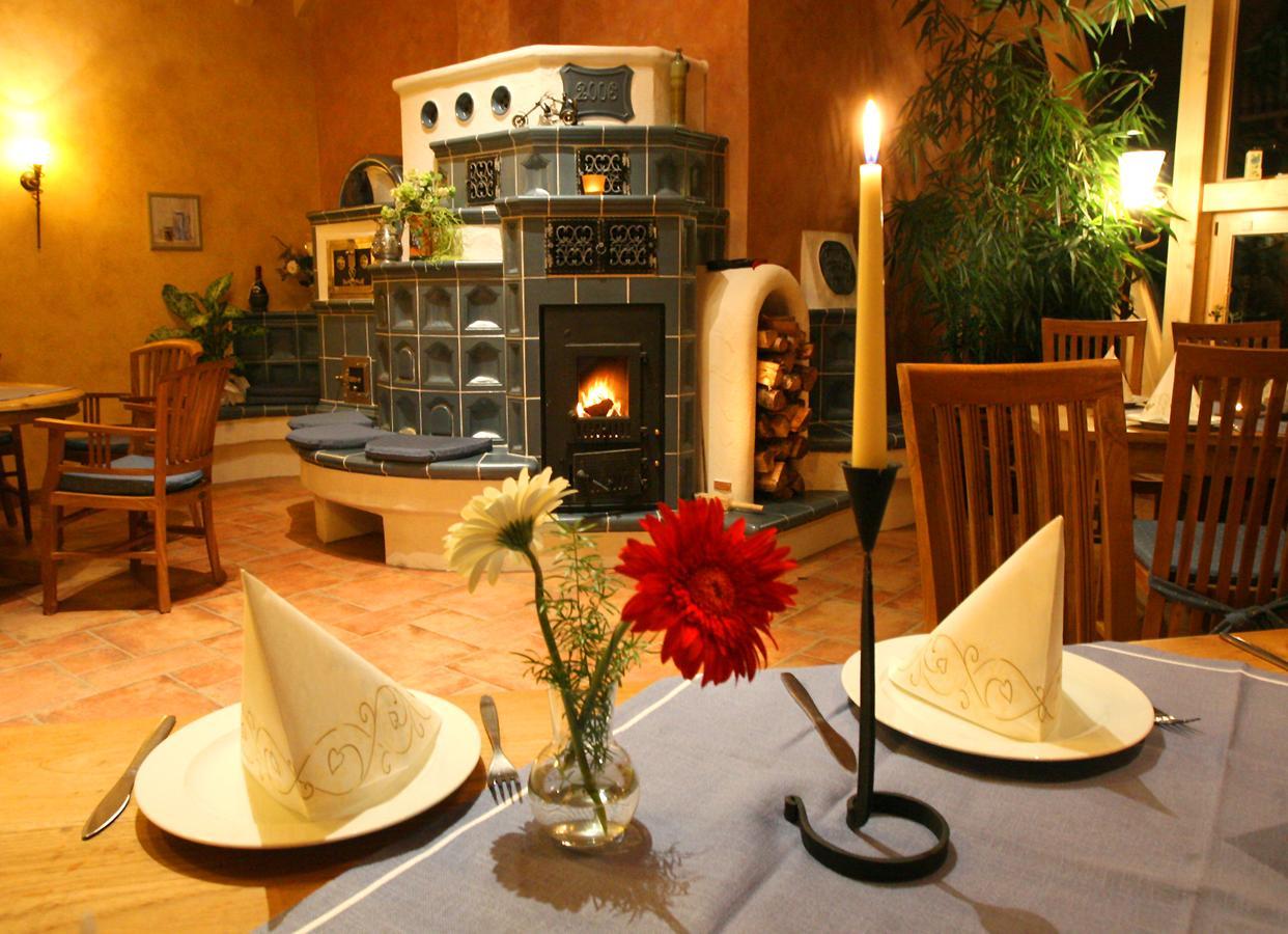 Landhotel "Lichte Aue" Lichtenau Stutzengrun 外观 照片