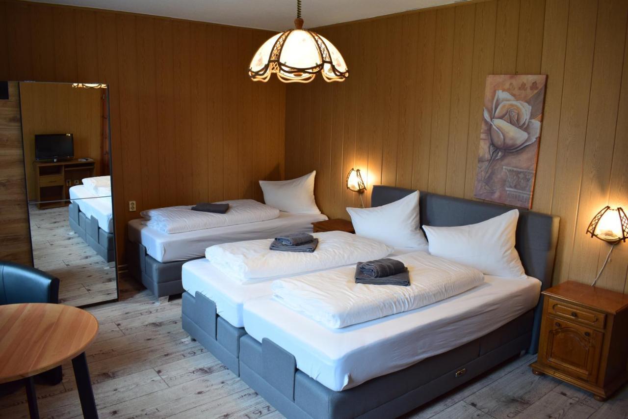 Landhotel "Lichte Aue" Lichtenau Stutzengrun 外观 照片
